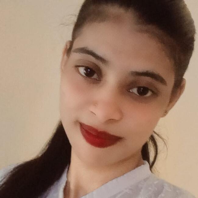 Babysitter in Noida: Gudiya