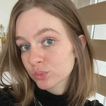 Babysitter in Tourcoing: Elise