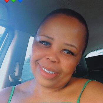 Babysitter Golokodo-Ensimbini: Dolly