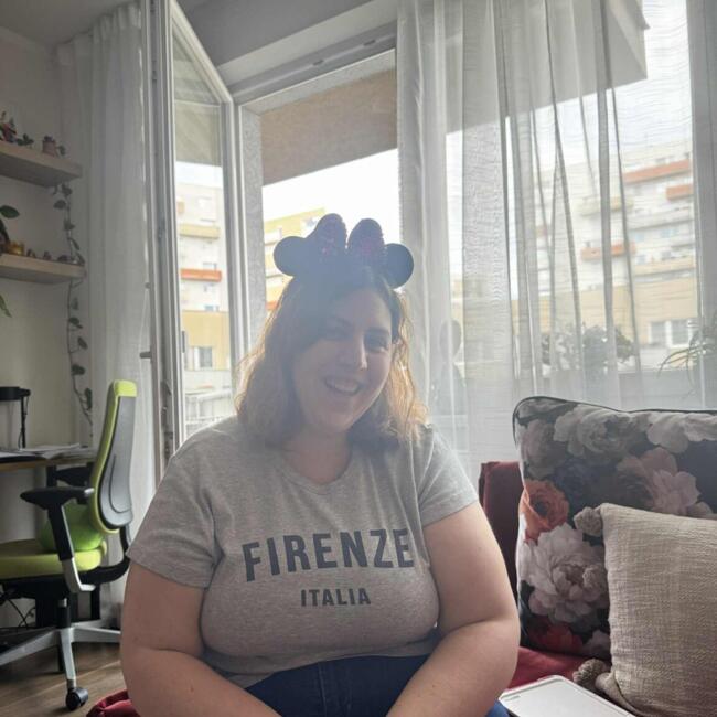 Chůva v Praha: Shaked