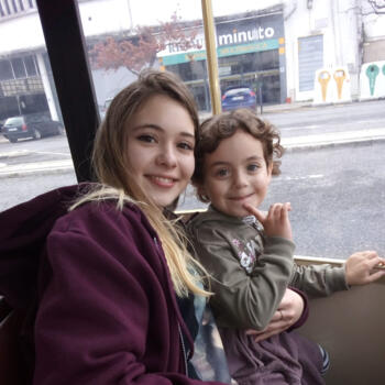 Babysitter em Leiria: Isabella