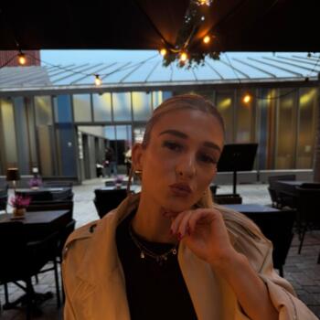 Baby-sitter Bruges: Louise