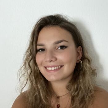 Babysitter a Milano: Justine