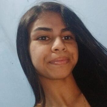 Babysitter in São Luís: Estephany