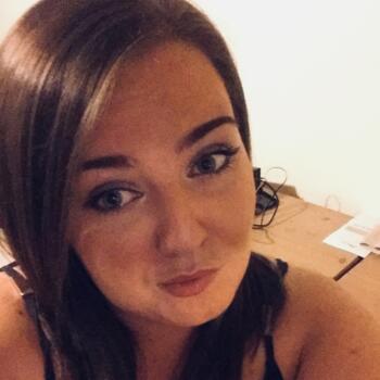 Babysitter in Leicester: Jessica