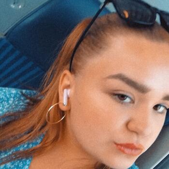 Babysitter in Aire-sur-l'Adour: Youna