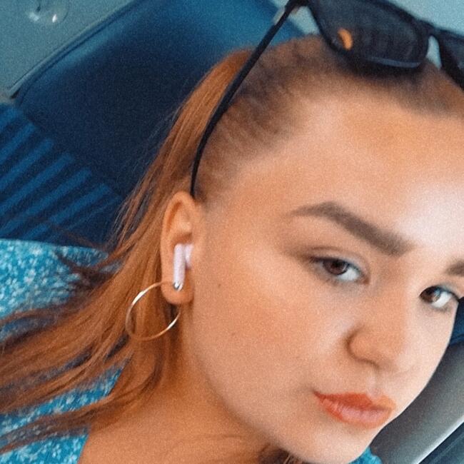 Babysitter in Aire-sur-l'Adour: Youna