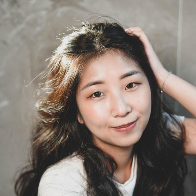 Babysitter in Sydney: Ariel