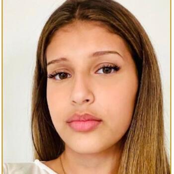 Babysitter in Vienna: Karima