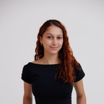 Babysitter in Blumenau: Raissa Moura