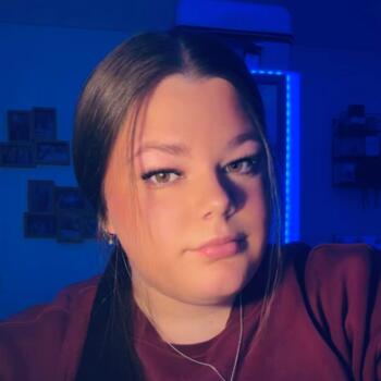 Babysitter in Cambridge: Lois