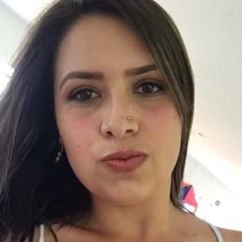 Babysitter in Mogi das Cruzes: Caroline