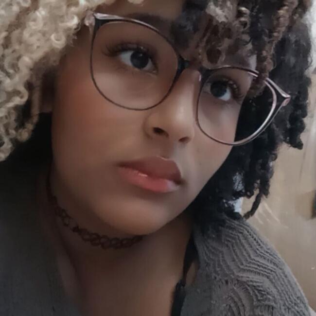 Babysitter in Brasília: Sophia