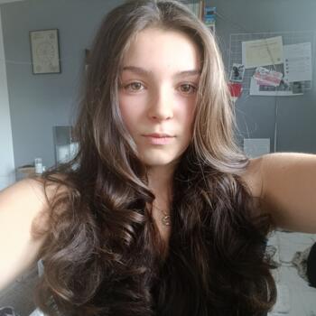 Babysitter in Bourgbarré: Chloé