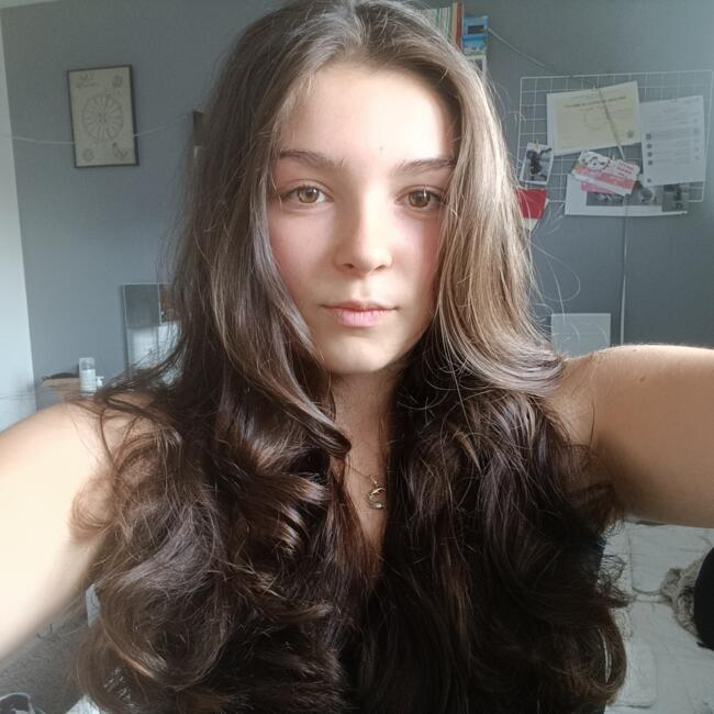 Babysitter in Bourgbarré: Chloé