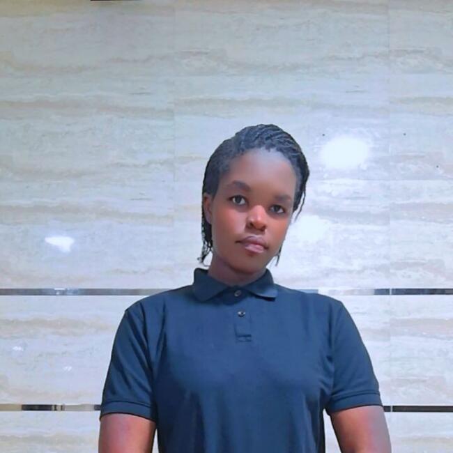 مربية أطفال في دبي: Awori