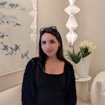 Babysitter in Las Vegas: Mia