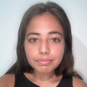 Niñera en Montevideo: Isabella