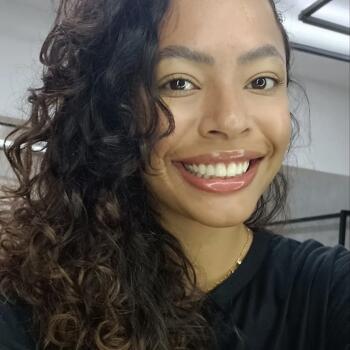 Babysitter in São José do Rio Preto: Rayssa