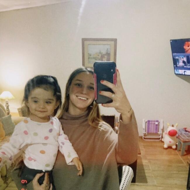 Babysitter in Montevideo: Josefina