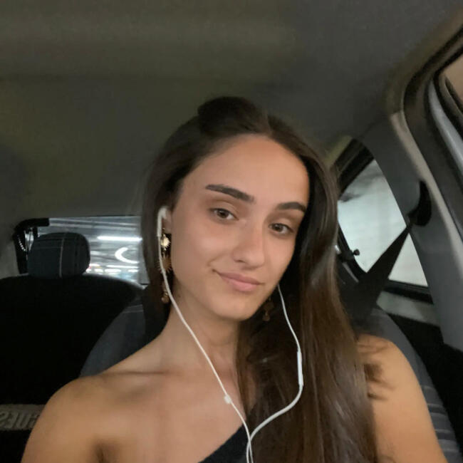 Babysitter in Loures: Ana beatriz