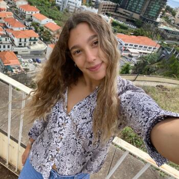 Babysitter Funchal: Ana