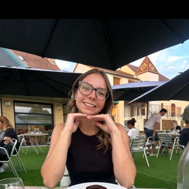 Babysitter in Dijon: Marilou