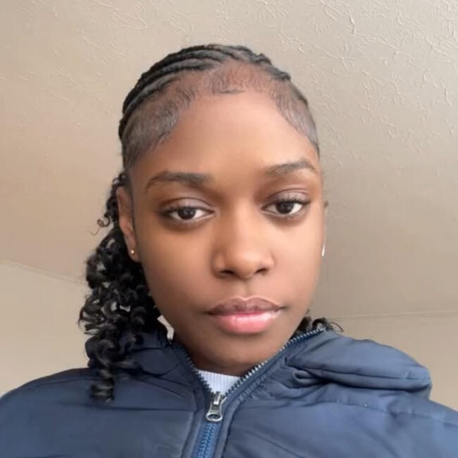 Babysitter in Hamilton: Shaneil