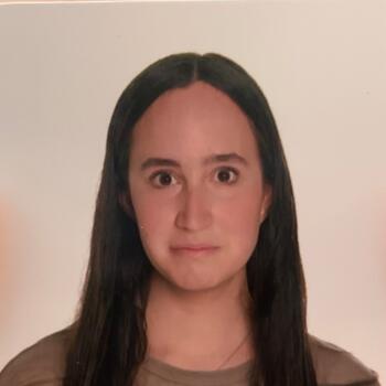 Babysitter in Cuenca: Julia