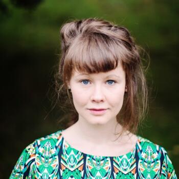 Baby-sitter Saint-Denis: Naomi