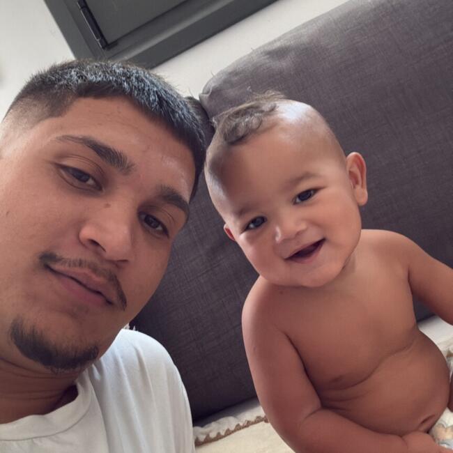 Babysitting job in Bouro: Luan