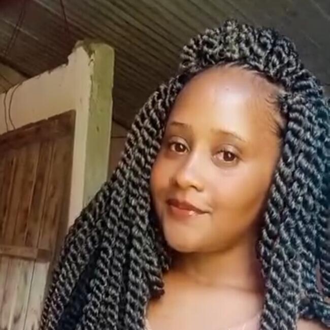 Babysitter in Salvador: Tainan