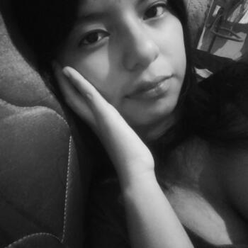 Babysitter in Santa Elena: Michelle