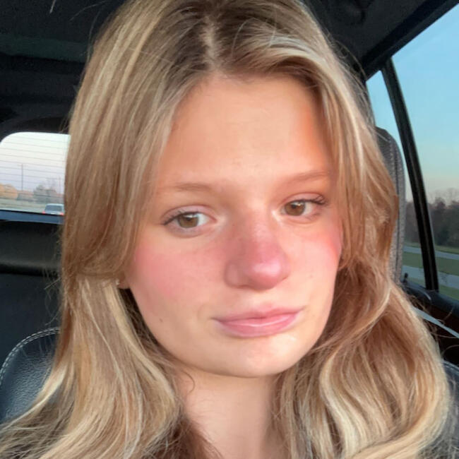 Babysitter in Zionsville: Gabriella