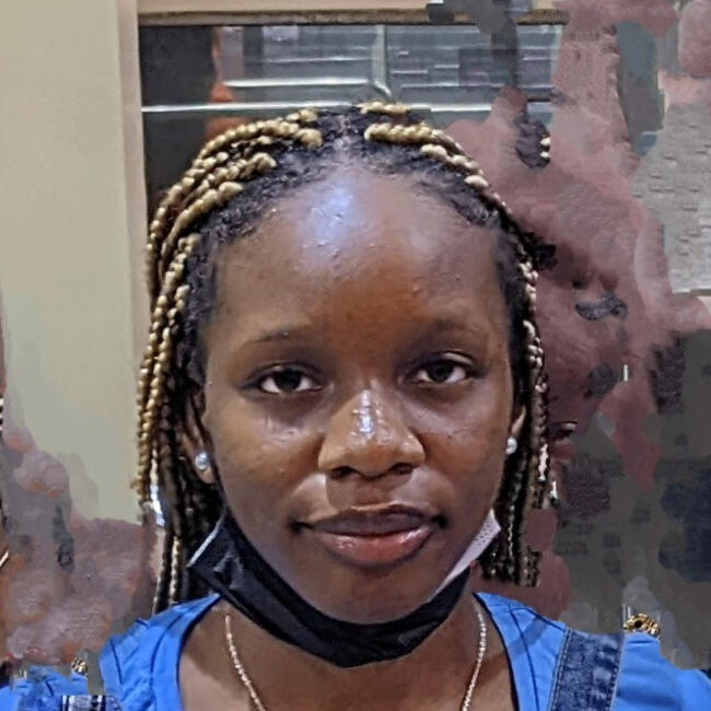 Niñera en Winnipeg: Oluwadunmininu