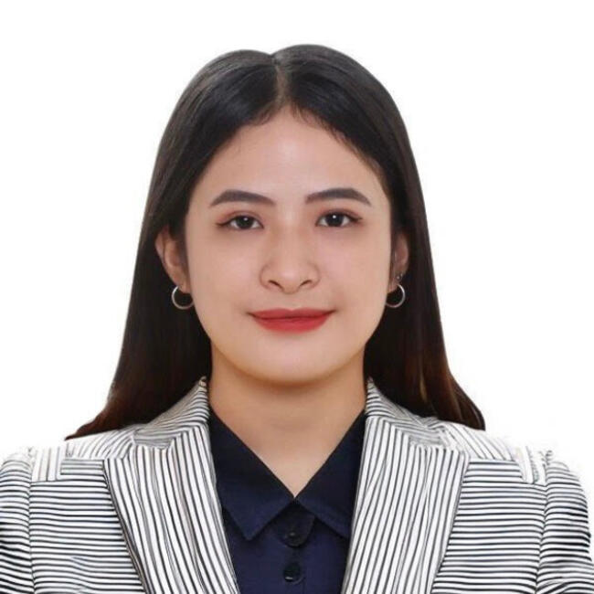 Babysitter in Paris: Irish Mae