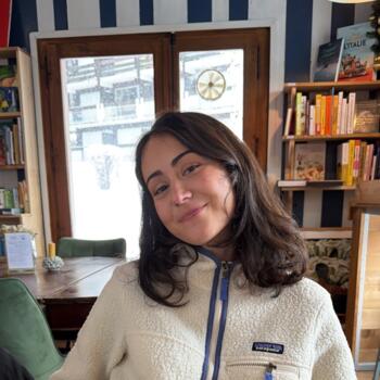 Babysitter in Paris: Charlotte