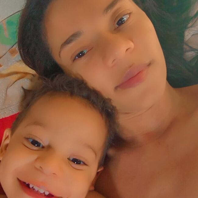 Babá em Rio Verde: Milene