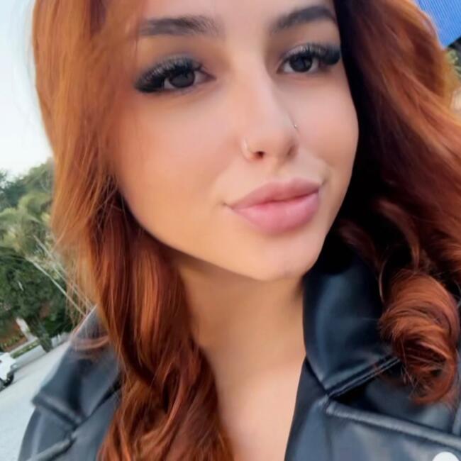 Babá em Balneário Camboriú: Lyvia