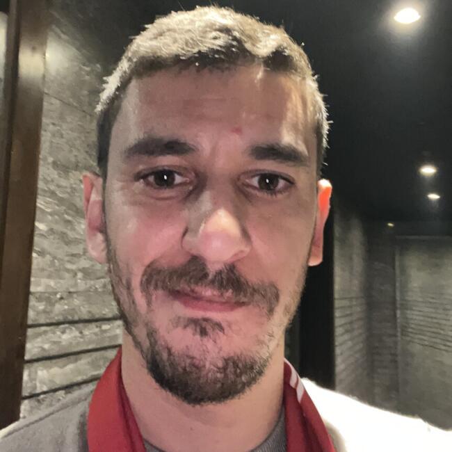 Job de garde d'enfants à Tanger: Azar