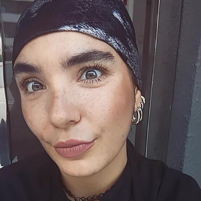 Canguro en Calpe: Melisa Giselle