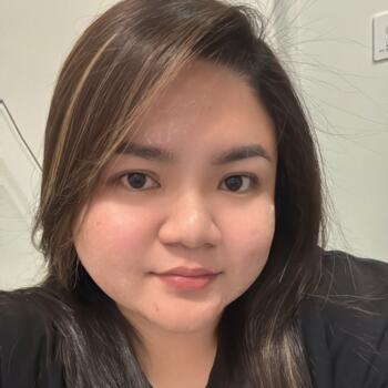 Babysitter in Silverdale: Julia Chloe Hernandez