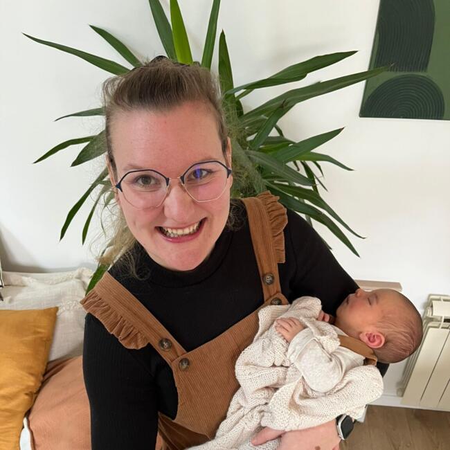 Babysitter in Noisy-le-Grand: Marine