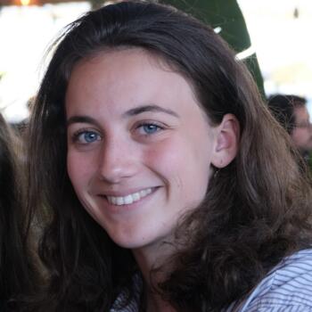 Baby-sitter in L'Étang-la-Ville: Marie-Charlotte