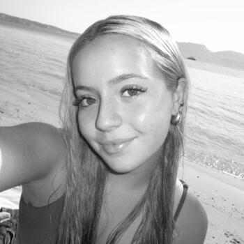 Babysitter em Tavira: Clara