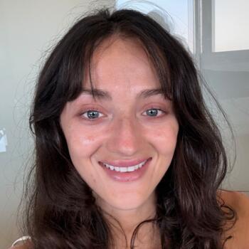 Babysitter in Bordeaux: Eleonore