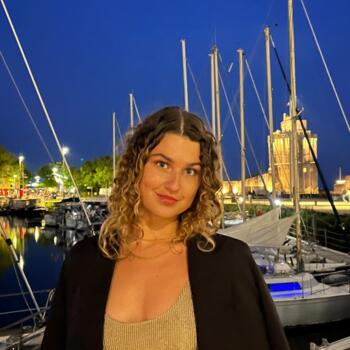 Babysitter in Grenoble: Lilou