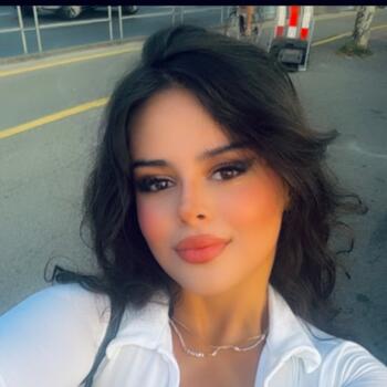 Babysitter a Ginevra: Yasmine