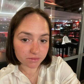 Babysitter in Rotorua: Capucine