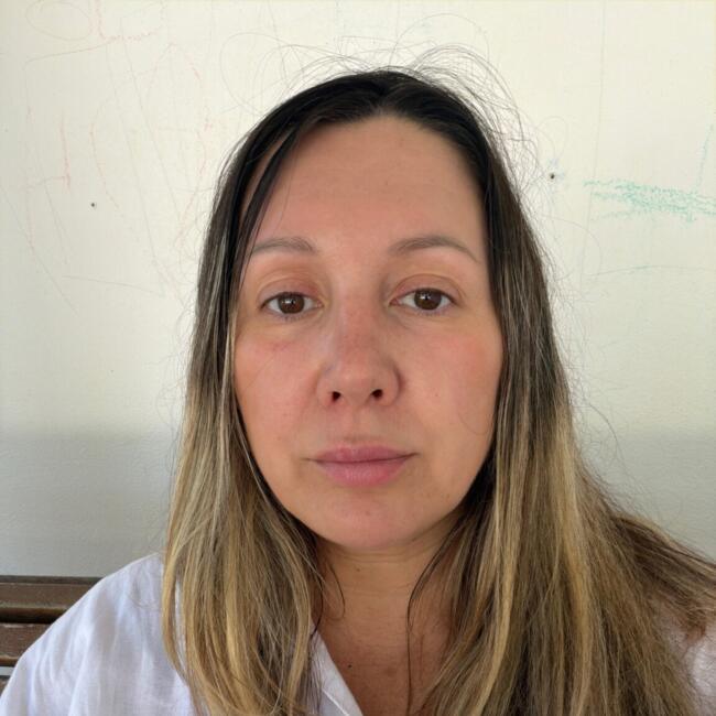 Babysitter in Cascais: Lyaysan Zinnatullina